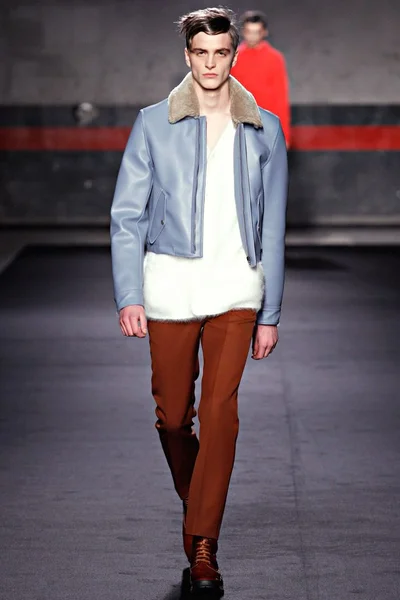 Look 21